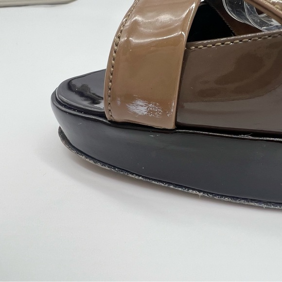 Brian Atwood Peep Toe Platform Heels Brown Patent Leather Sz 8 Sexy - Picture 11 of 13